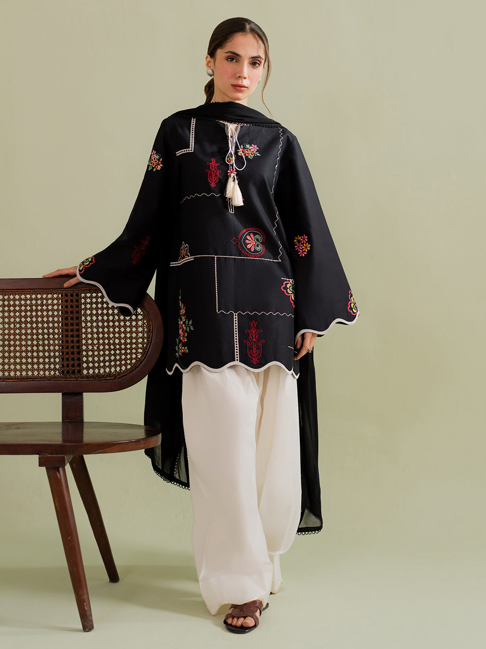 Bloomnight-Dupatta