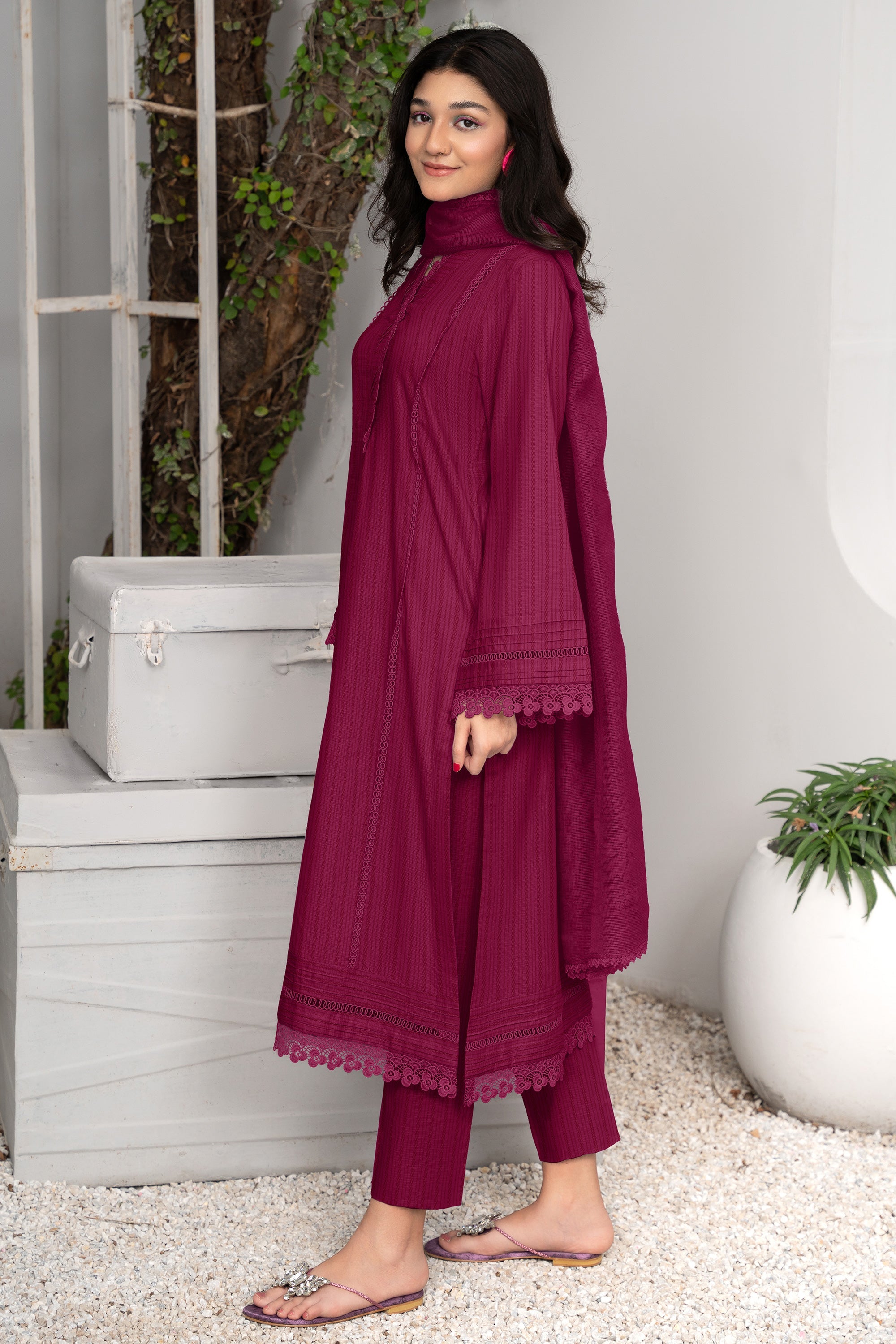 Kilium - 3Pc Khaddar Tarkashi Jacquard