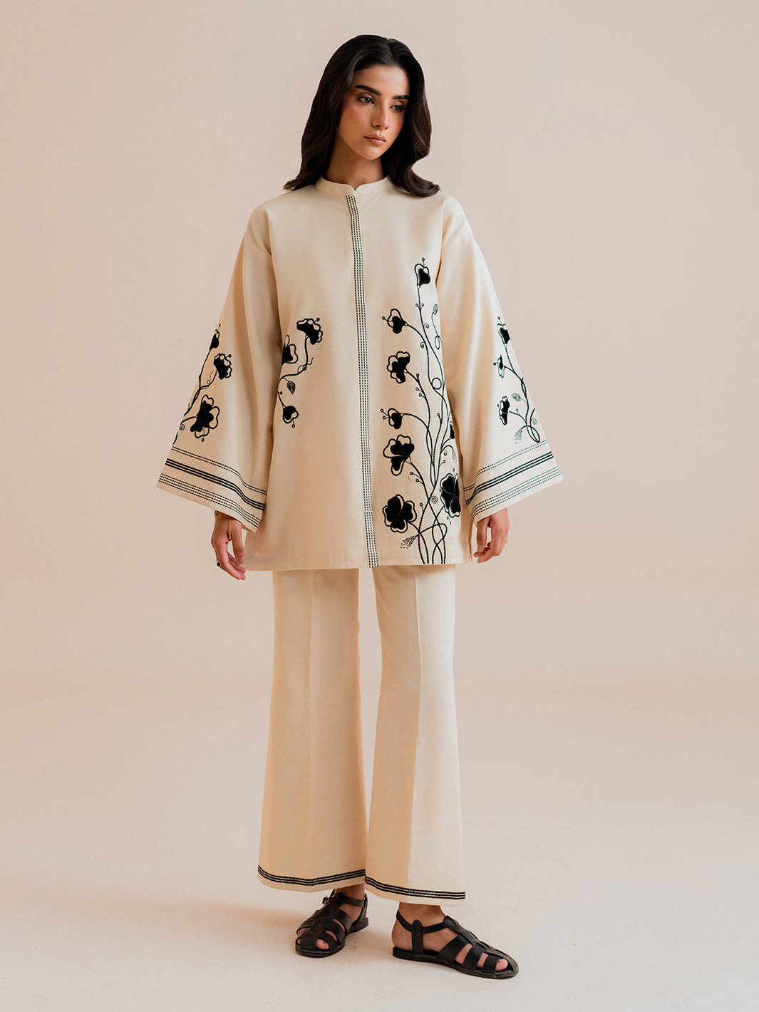 Eloi – 2Pc Embroidered Co-ords Khaddar Set