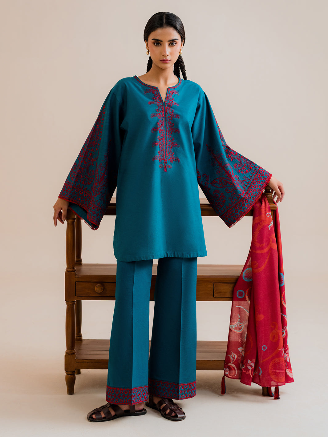 Morin – 3Pc Embroidered Co-ords Khaddar Set