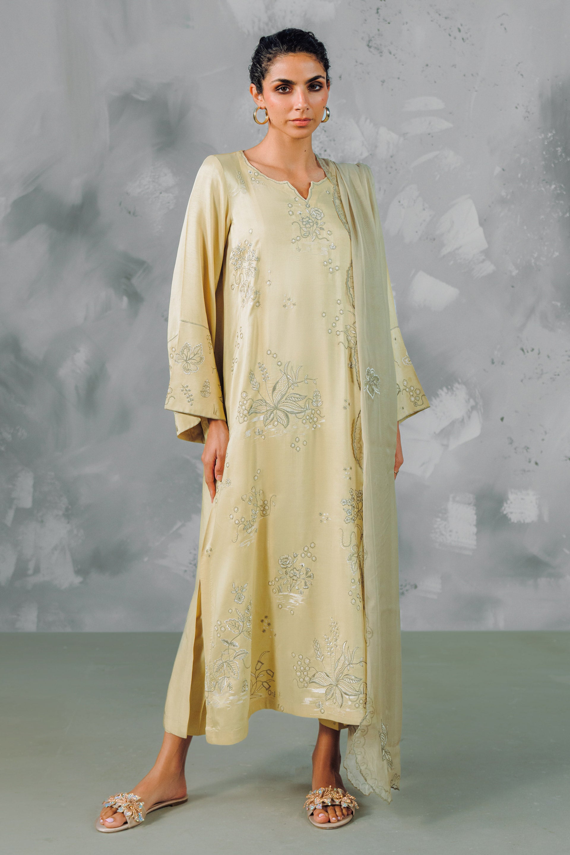 BISCOTTI BLISS - 3pcs Khaddi Silk Ensemble