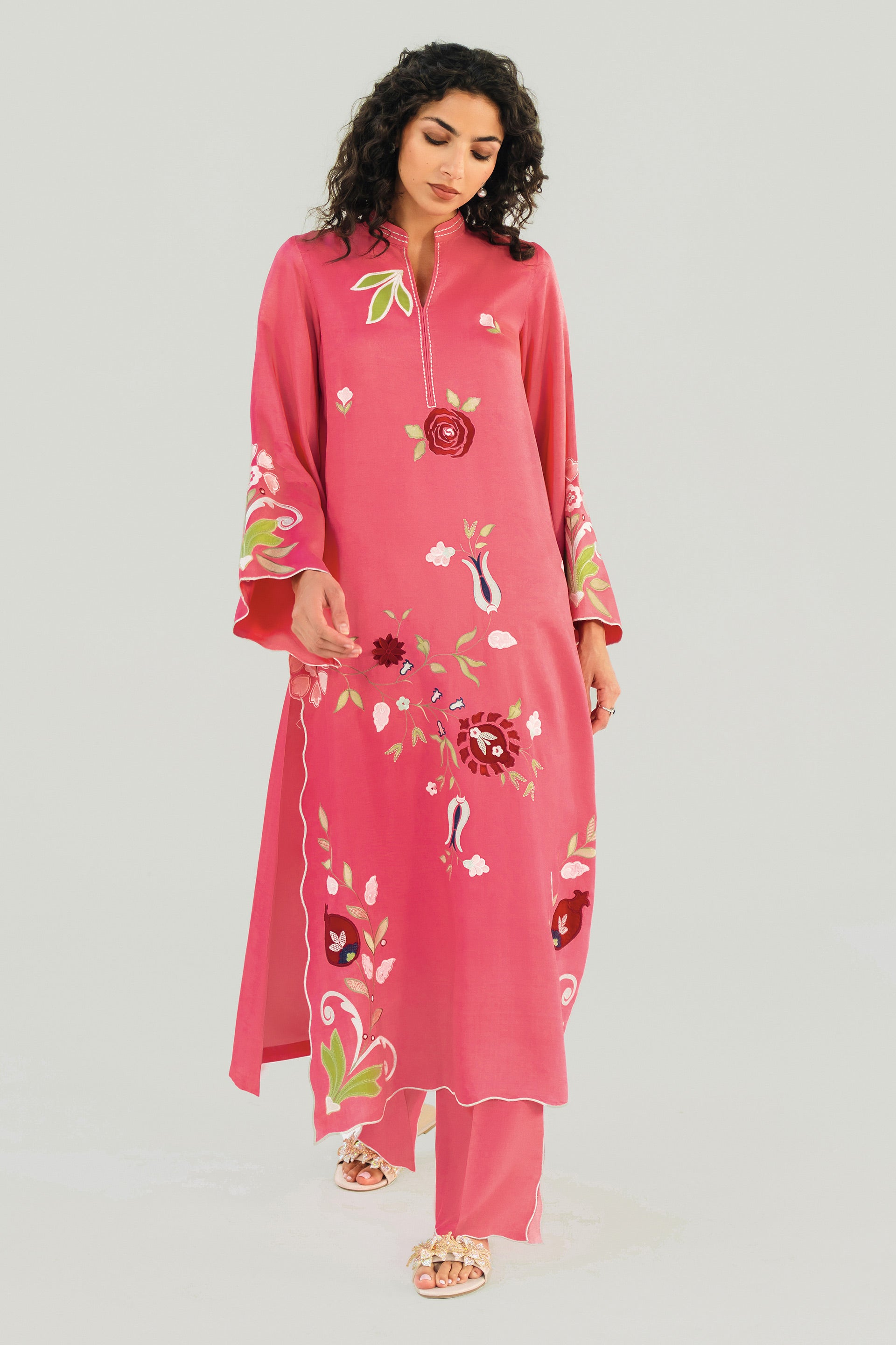 ROSE GARDEN - 2pcs Khaddi Silk Ensemble