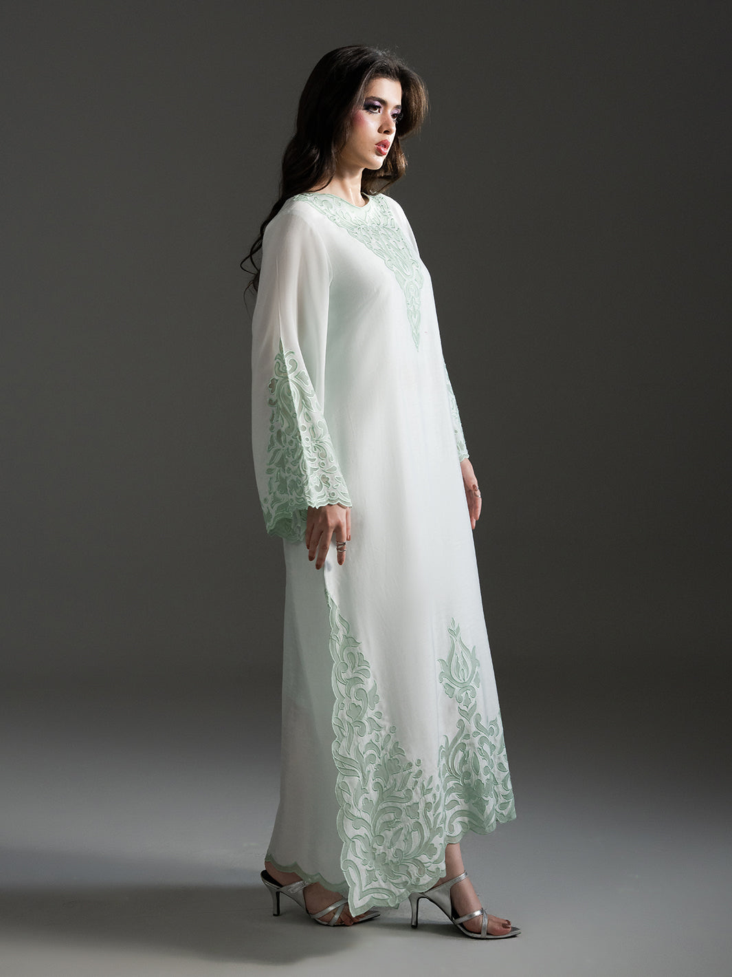 Mint Frost – Hand-Embellished Rawsilk Set