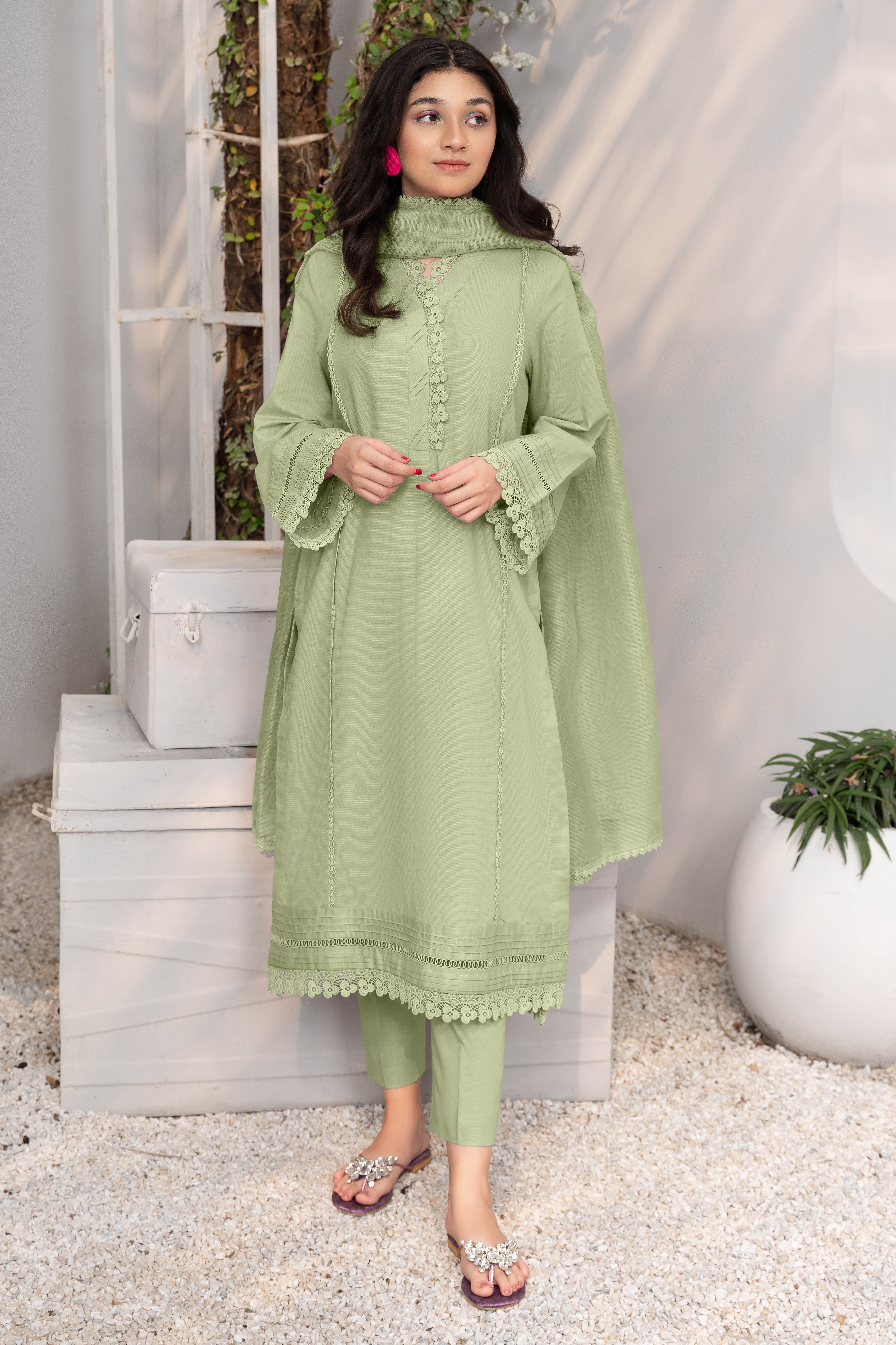 Lilium-B - 3Pc Solid