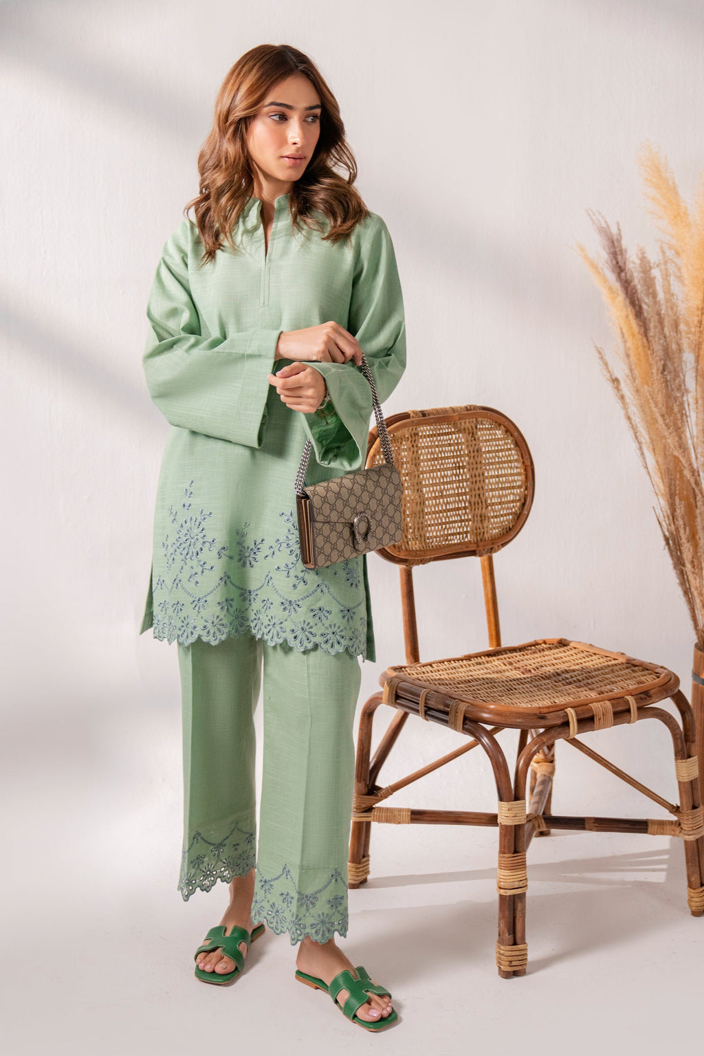 Zeylin - 2Pc Embroidered Khaddar