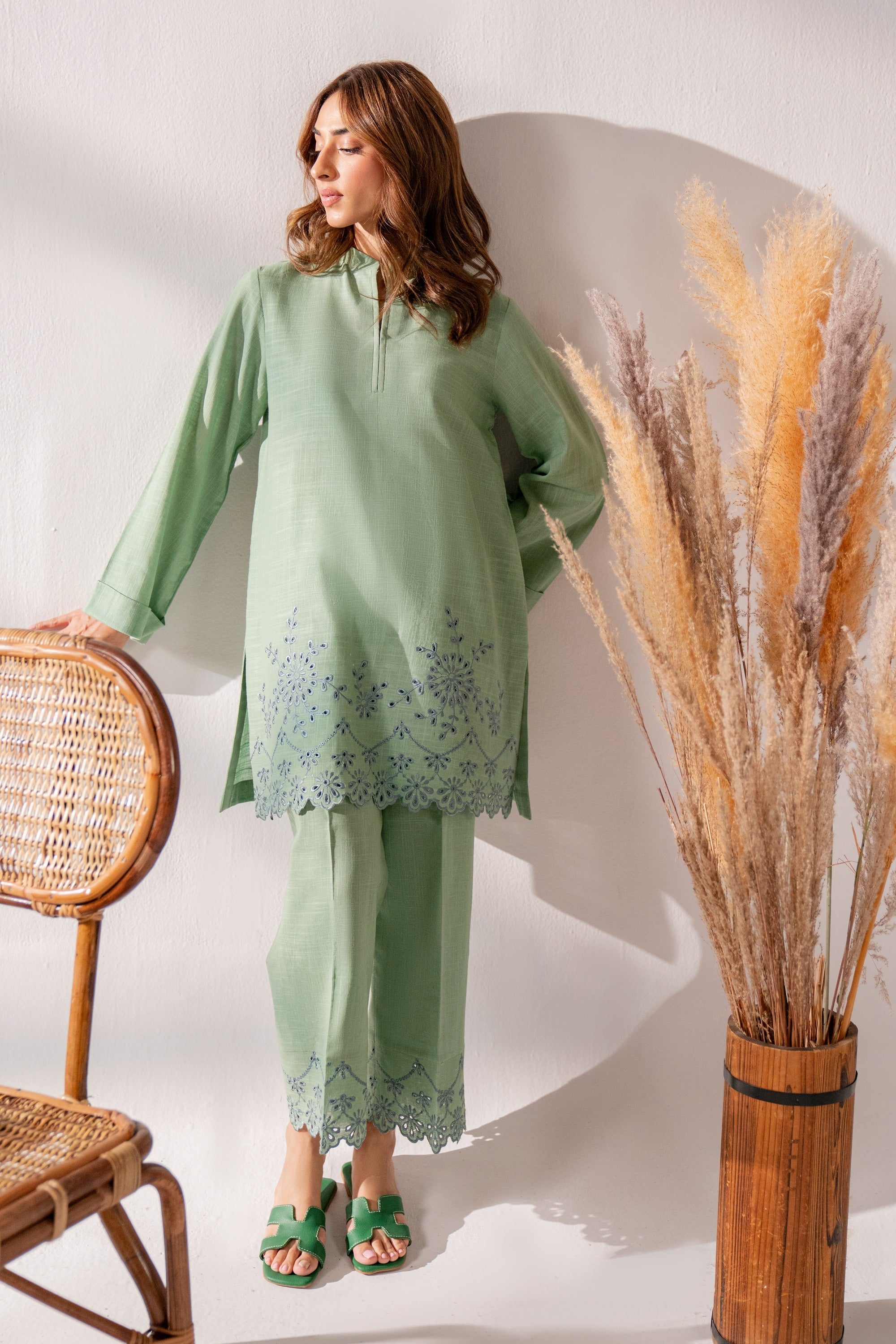 Zeylin - 2Pc Embroidered Khaddar