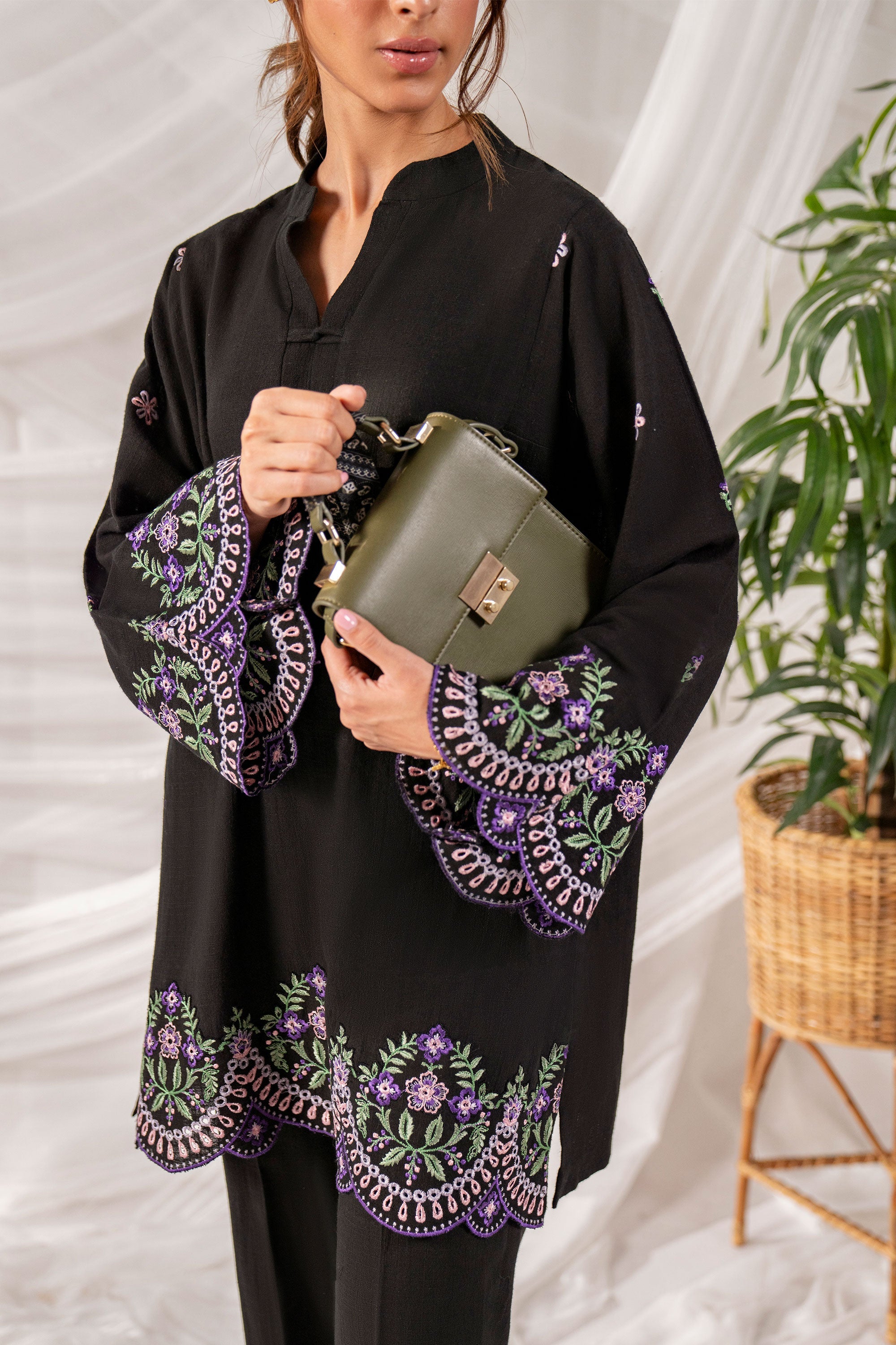 Aria - Embroidered Khaddar Co-ords Set