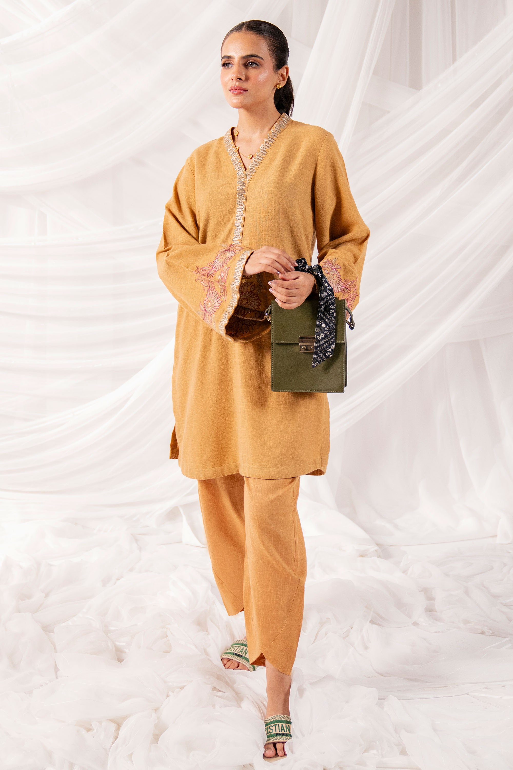 Ziya - 2Pc Embroidered Khaddar Co-ords Set