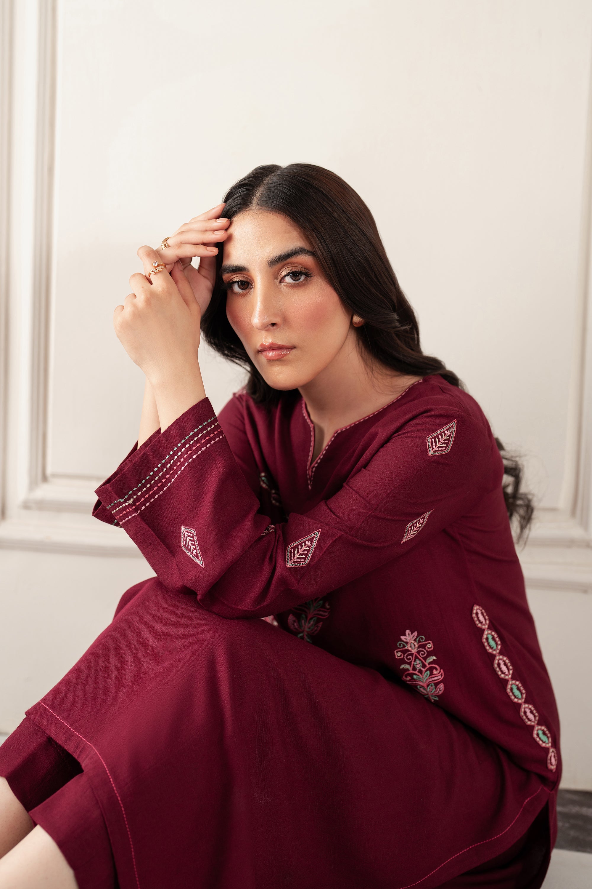 Alura - 2Pc Embroidered