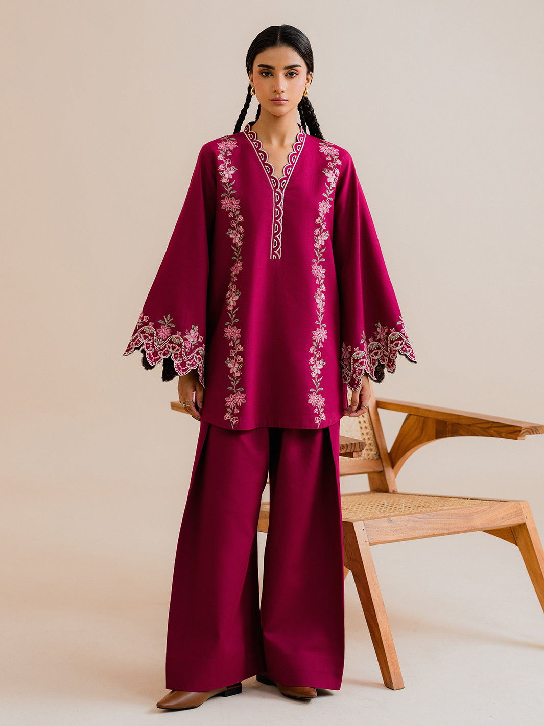 Nexia– 2Pc Embroidered Co-ords Khaddar Set