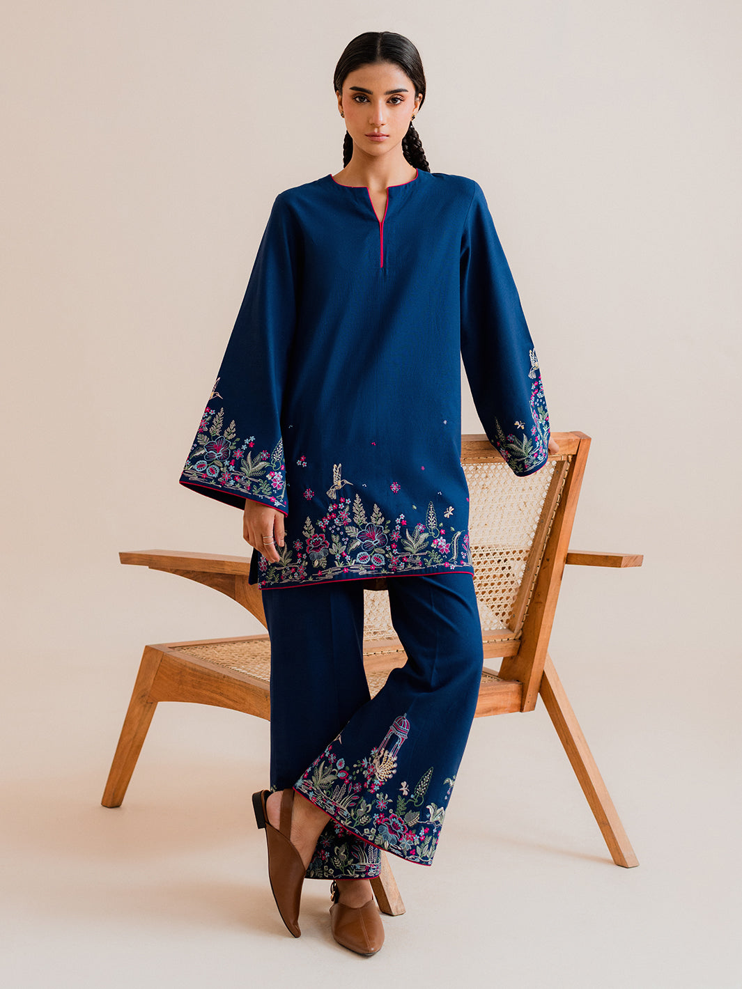 Maru – 2Pc Embroidered Co-ords Khaddar Set