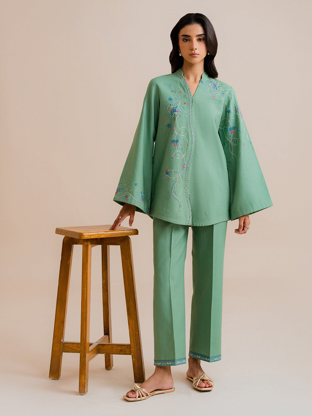 Marvo – 2Pc Embroidered Co-ords Khaddar Set