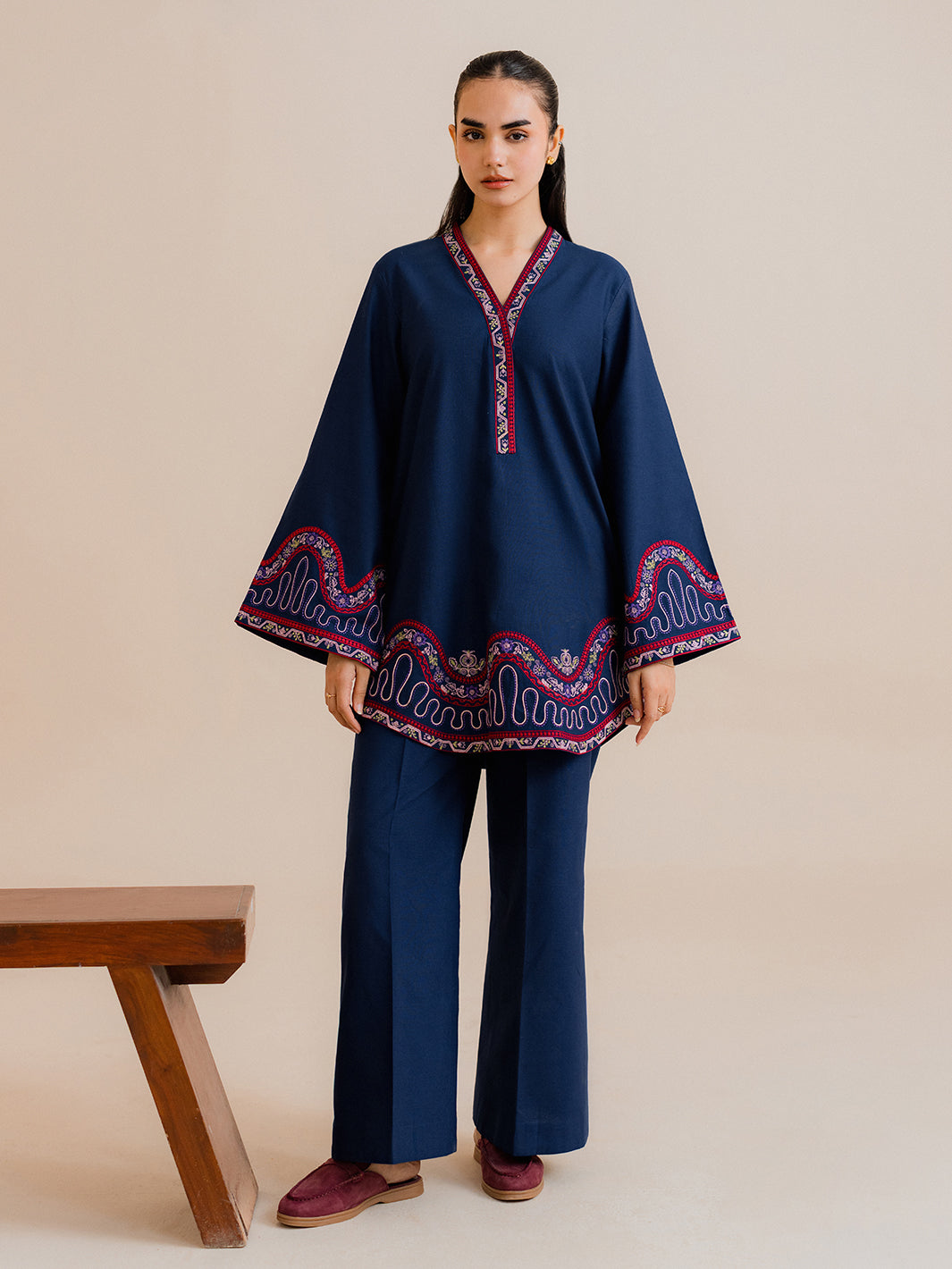 Selinor – 2Pc Embroidered Co-ords Khaddar Set