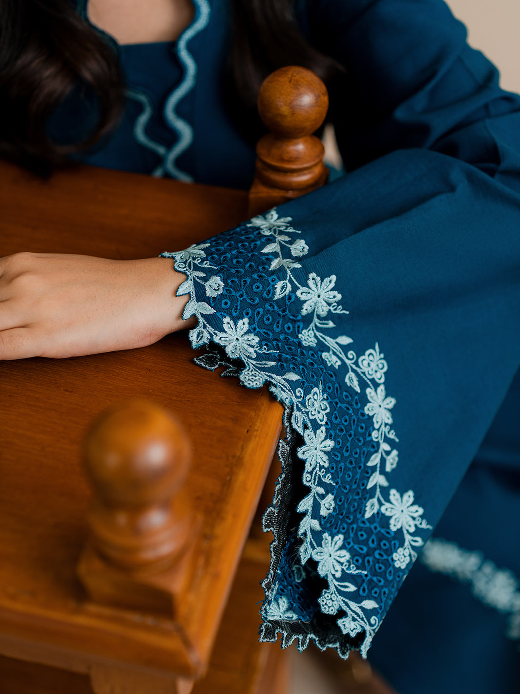 Solea – 2Pc Embroidered Co-ords Khaddar Set