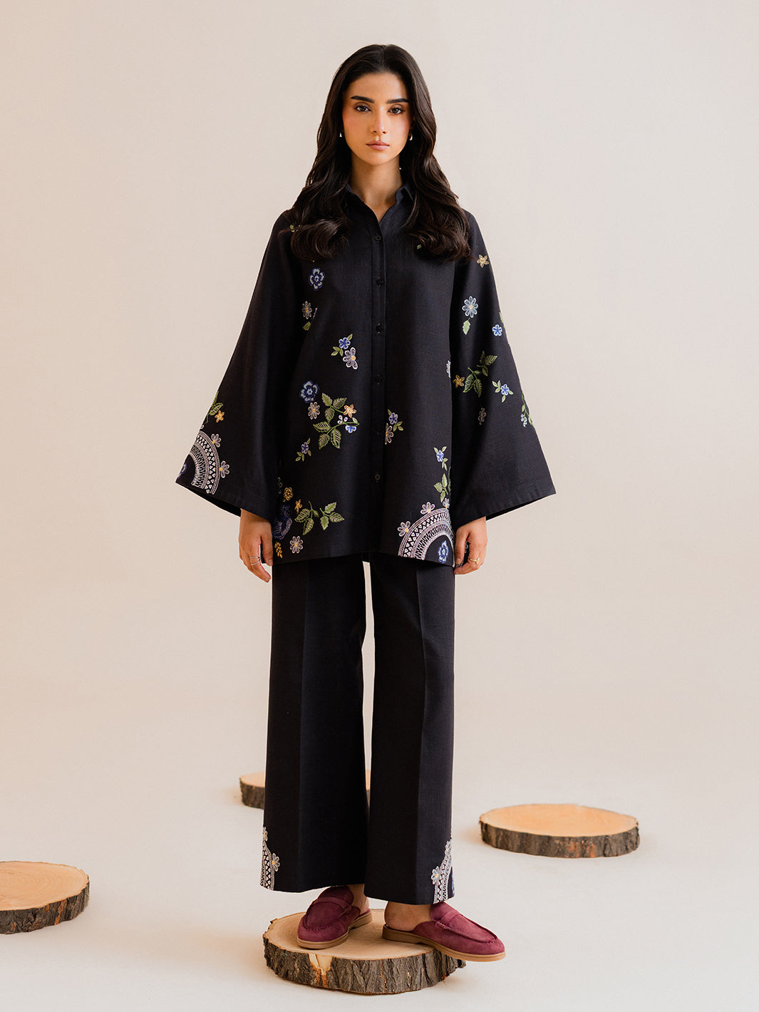 Kavri– 2Pc Embroidered Co-ords Khaddar Set