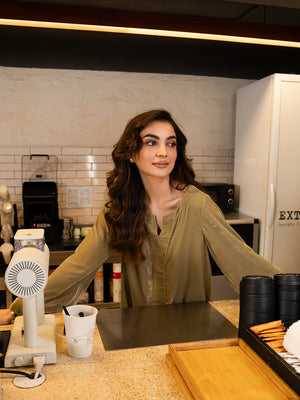 Arlen Velvet Set Women Kiara Outfit