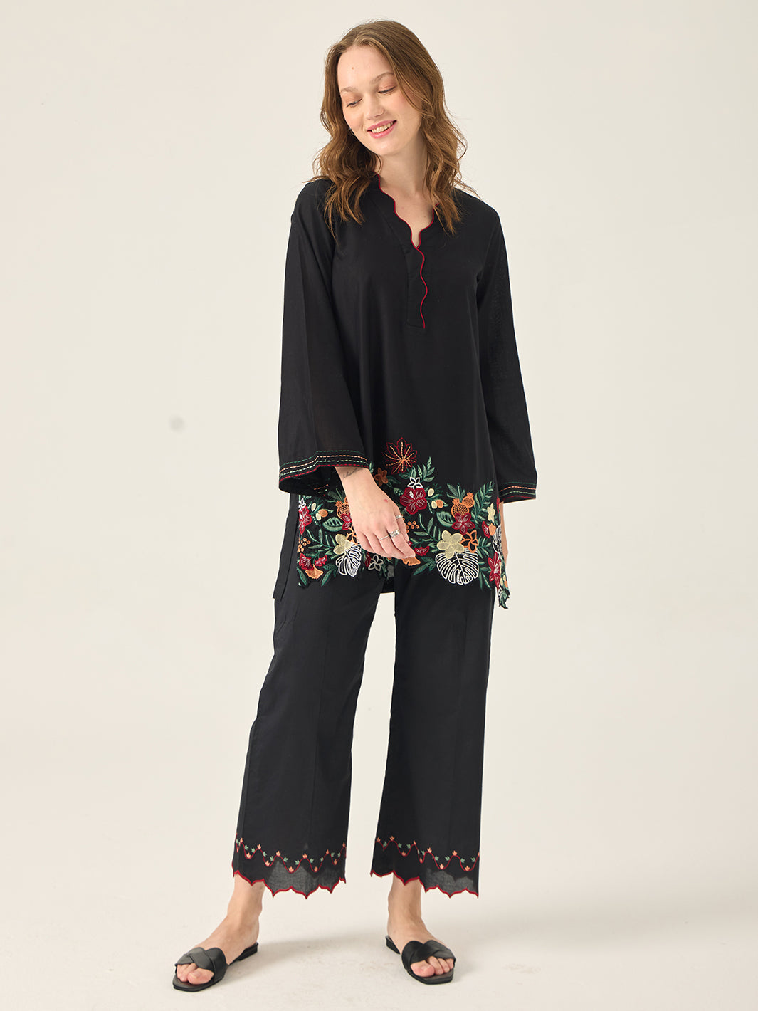 Calix – Embroidered 2Pc Co-ords Set