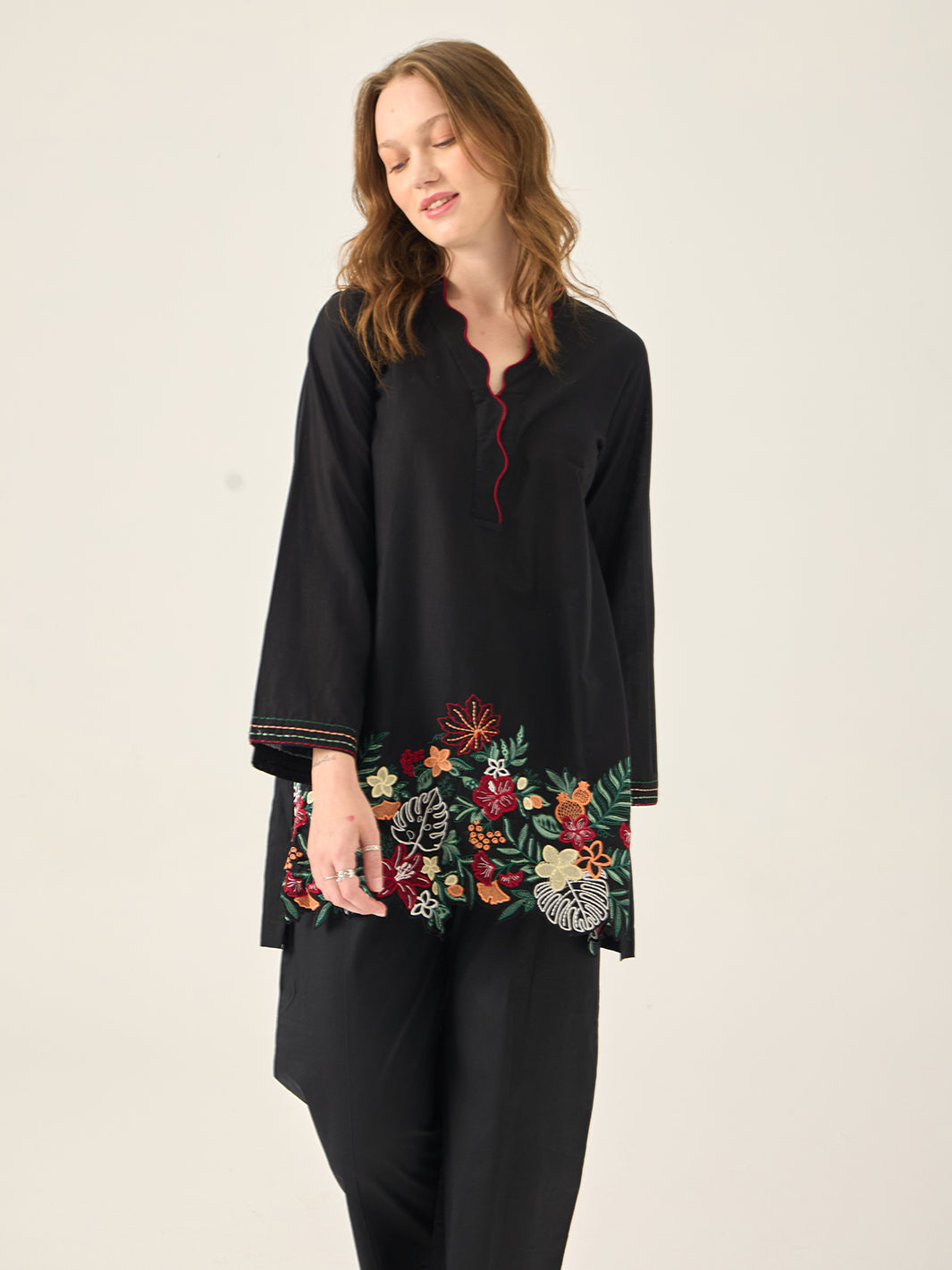 Calix – Embroidered 2Pc Co-ords Set