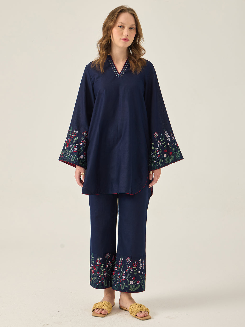 Serel – Embroidered 2Pc Co-ords Set