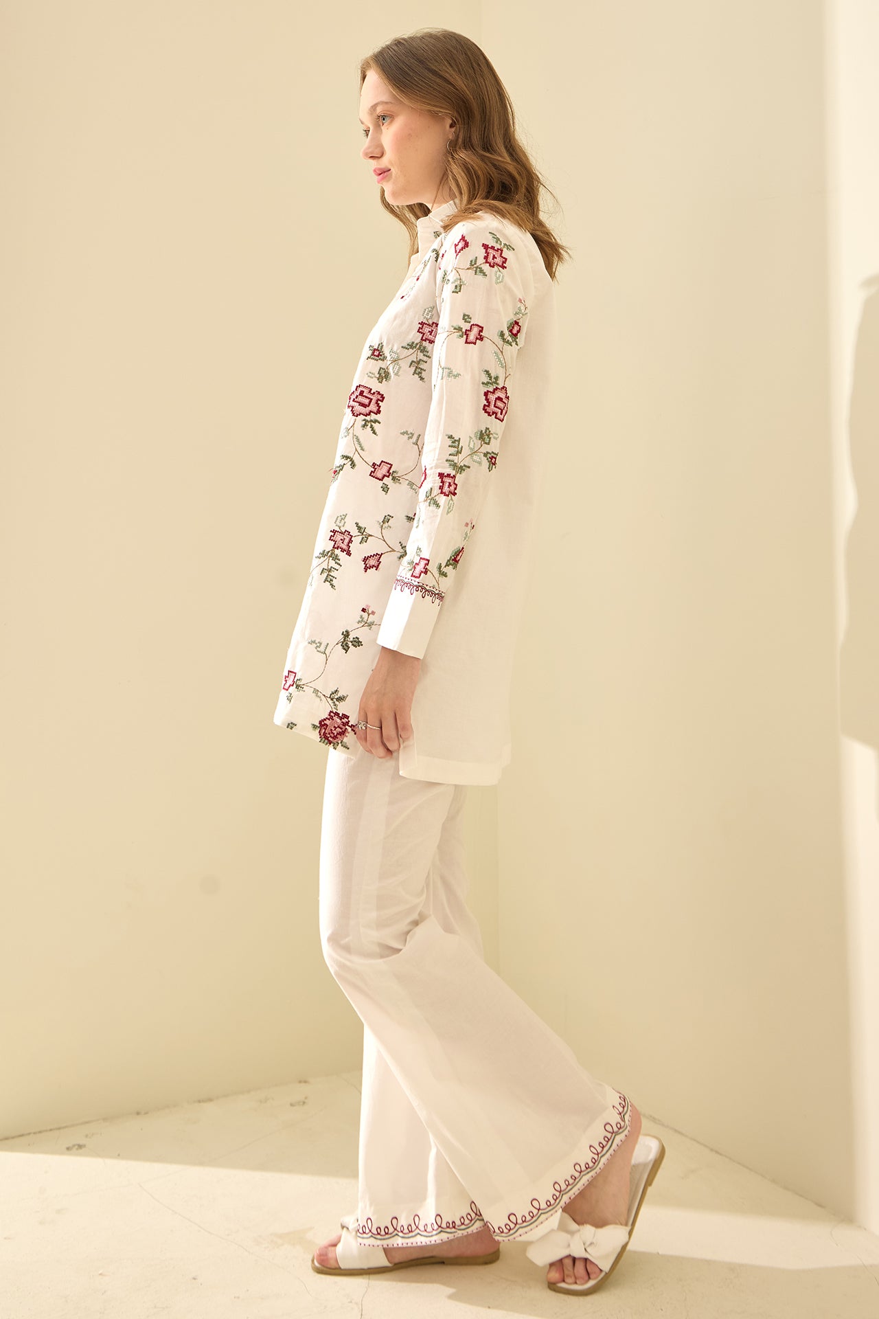 Veleral – Embroidered 2Pc Co-ords Set