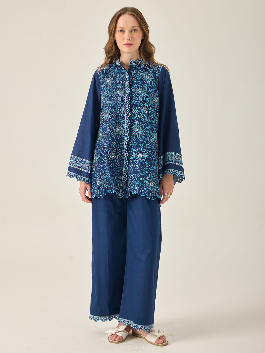 Civra – Embroidered 2Pc Co-ords Set