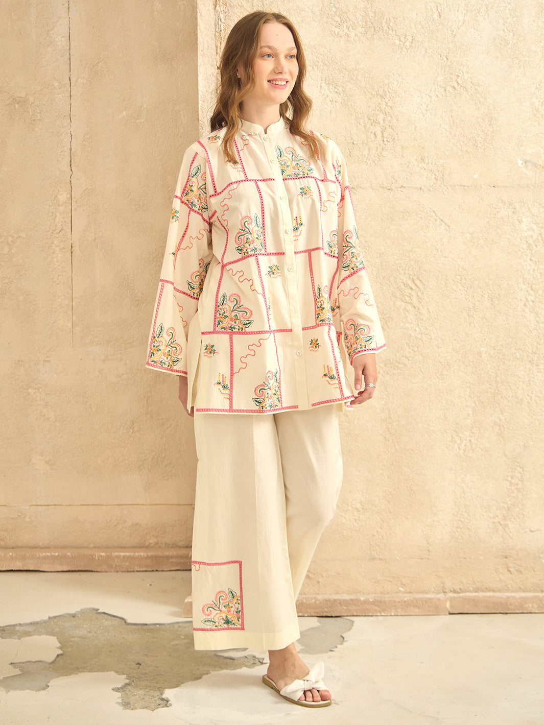 Suria – Embroidered 2Pc Co-ords Set