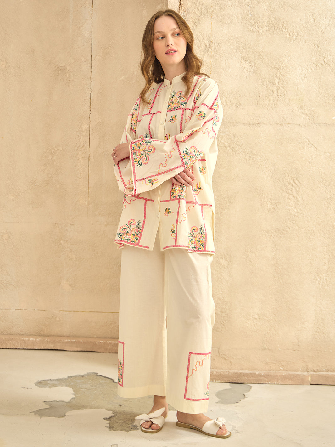 Suria – Embroidered 2Pc Co-ords Set