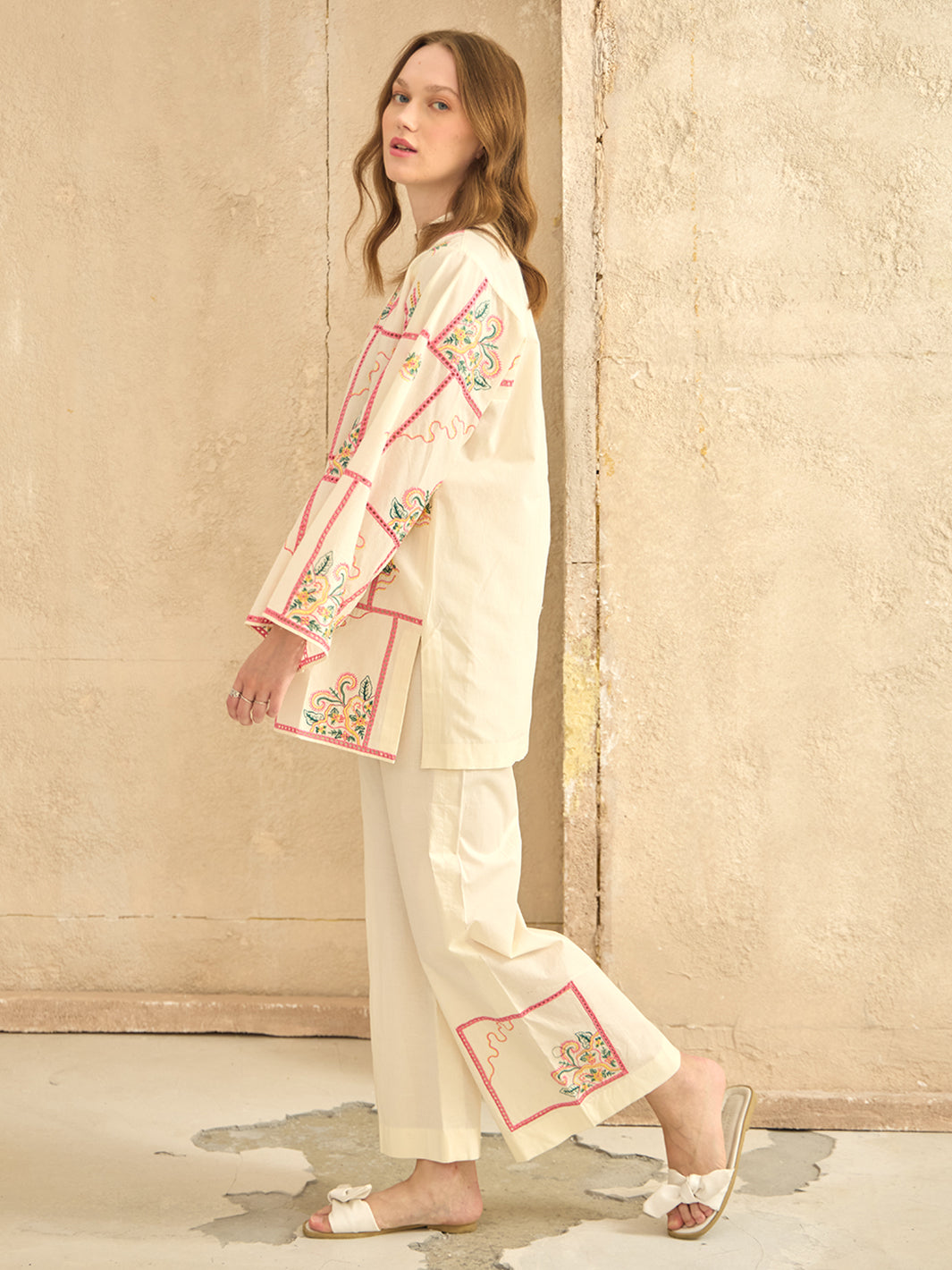 Suria – Embroidered 2Pc Co-ords Set