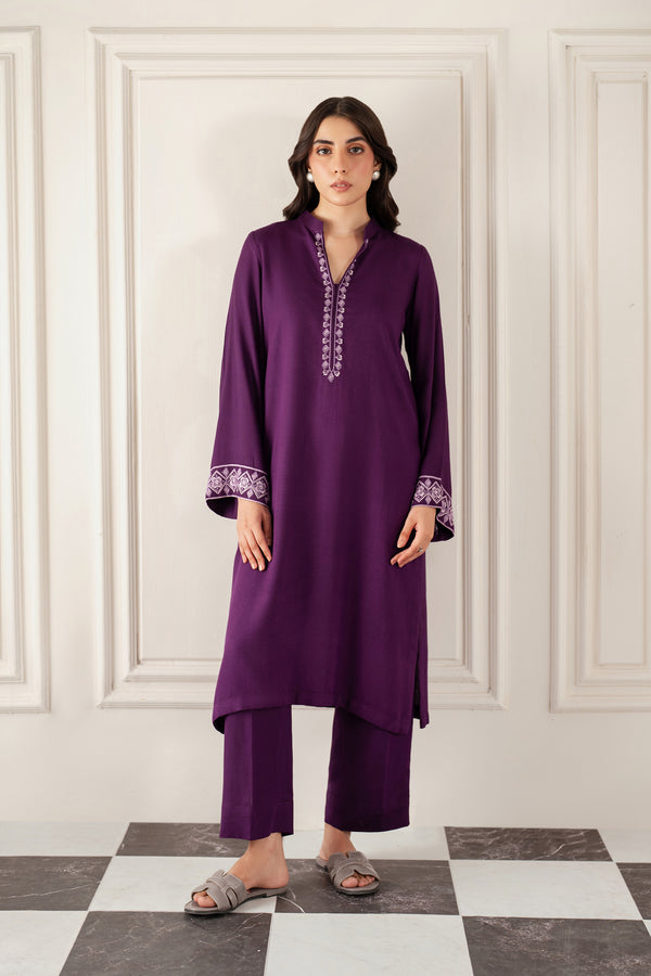 Janira - 2Pc Embroidered