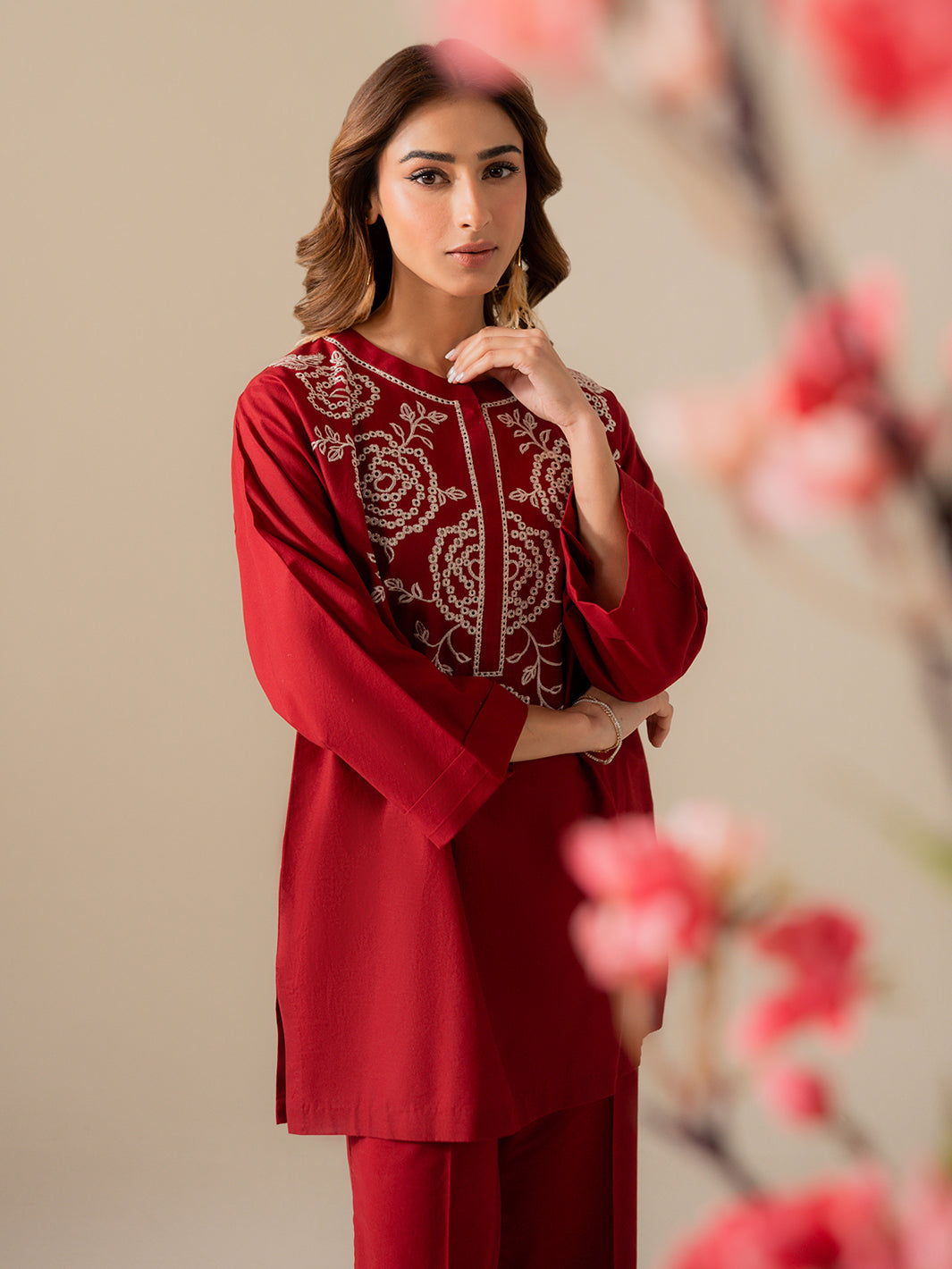 CRIMSON DUE - SLD21-25 - 2Pc Embroidered Set
