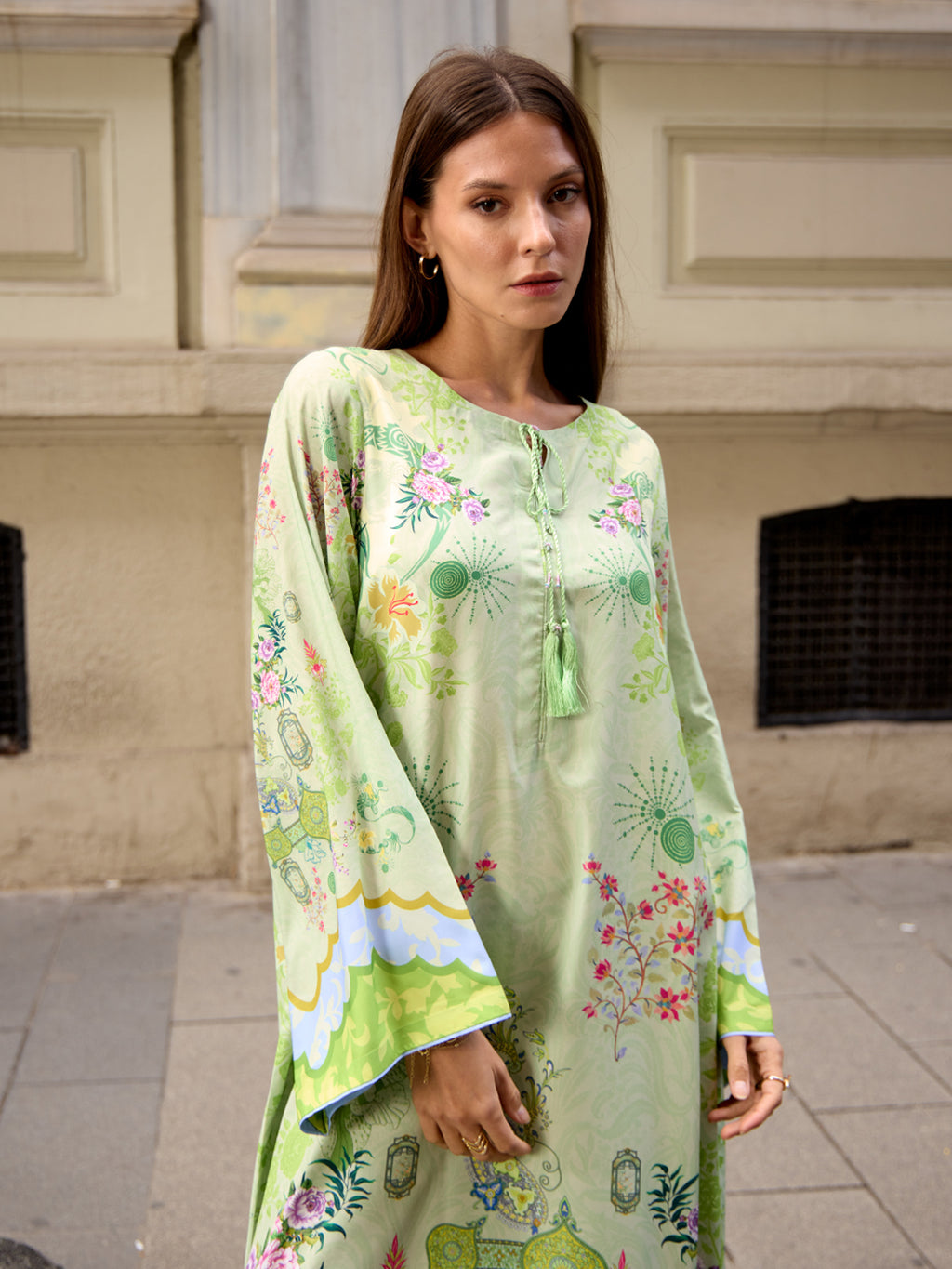 Nifra Kaftan
